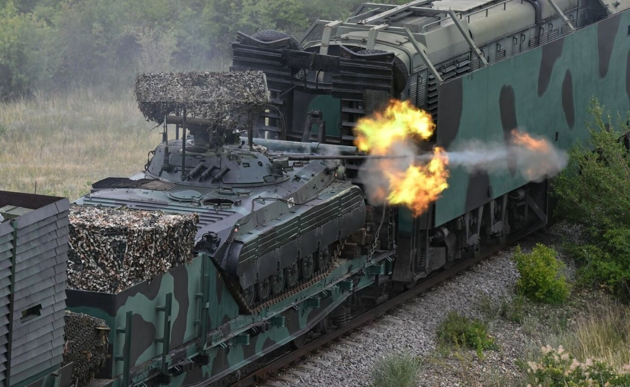 Tàu chiến bọc thép Yenisey 12 Telegram.png