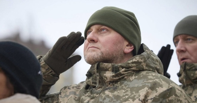 Ukraine nên xin Mỹ vũ khí &amp;apos;lỗi thời&amp;apos;, Nga khép chặt vòng vây ở Donetsk