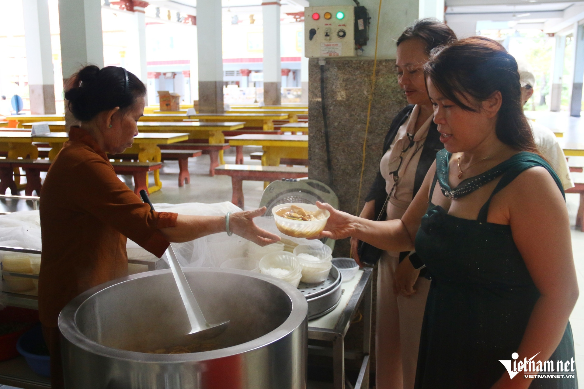 W-chua bun rieu (3).jpg