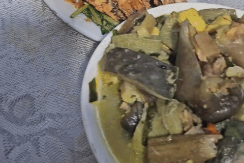 Dâu miền Tây dự đám cưới ngoài Bắc, thích món đặc sản lạ trong mâm cỗ Ninh Bình