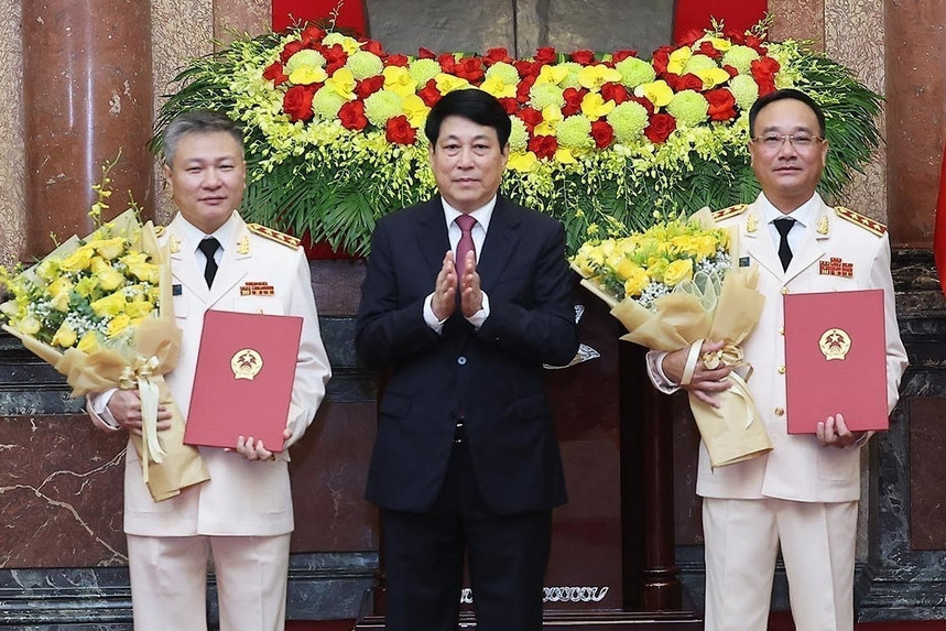 Hai Thứ trưởng Bộ Công an được thăng hàm Thượng tướng