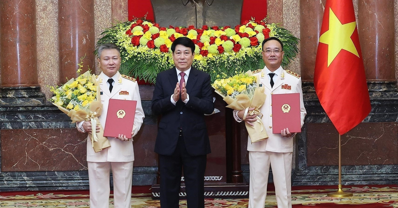 Hai Thứ trưởng Bộ Công an được thăng hàm Thượng...