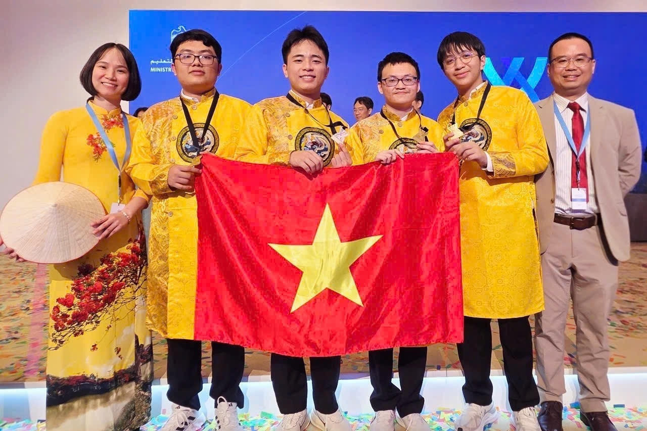 Việt Nam giành 4 Huy chương Vàng Olympic Hóa học quốc tế năm 2025