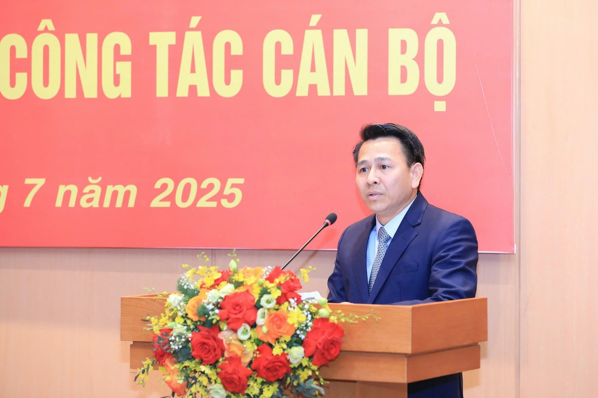 Ông Đỗ Văn Trường làm Chánh Văn phòng HĐND thành phố Hà Nội