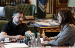 Quốc hội Ukraine giải tán chính phủ, ông Zelensky chỉ định thủ tướng mới