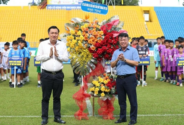 Tưng bừng khai mạc VCK U13 toàn quốc 2025