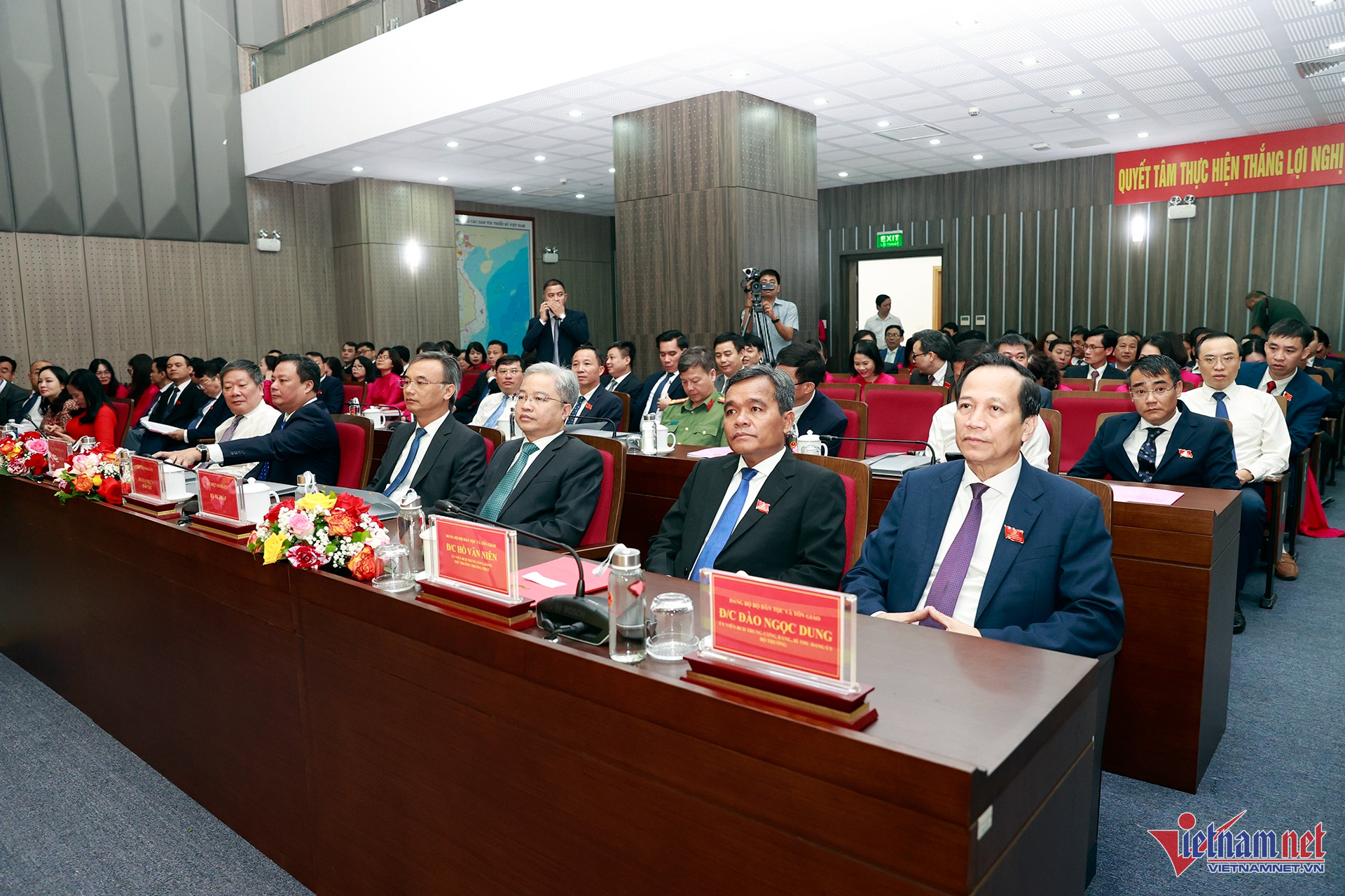 W-A4 bộ dân tộc tôn giáo.jpg