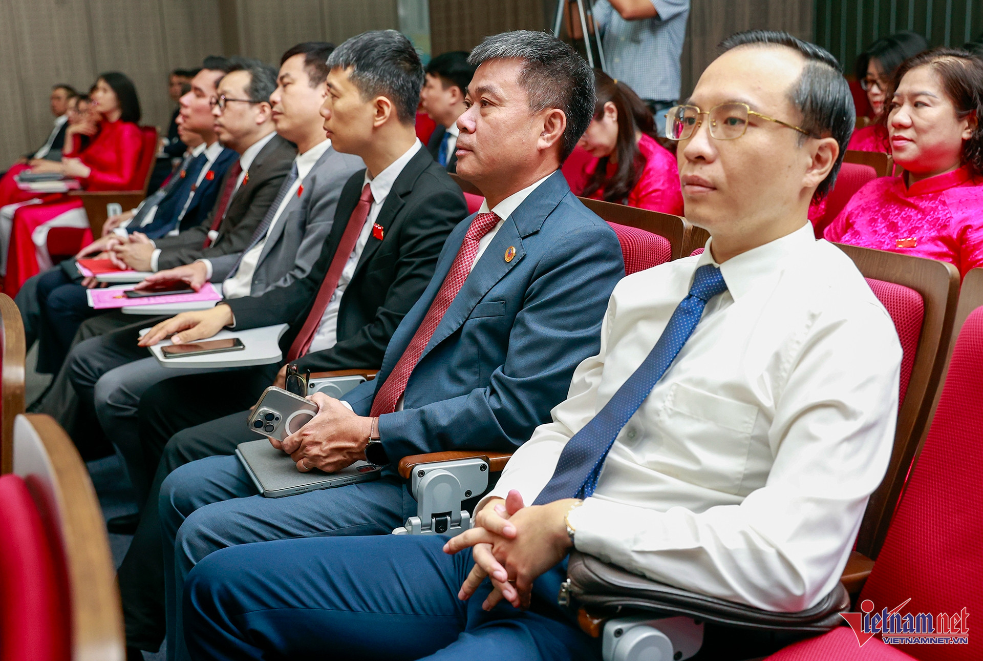 W-A5 bộ dân tộc tôn giáo.jpg