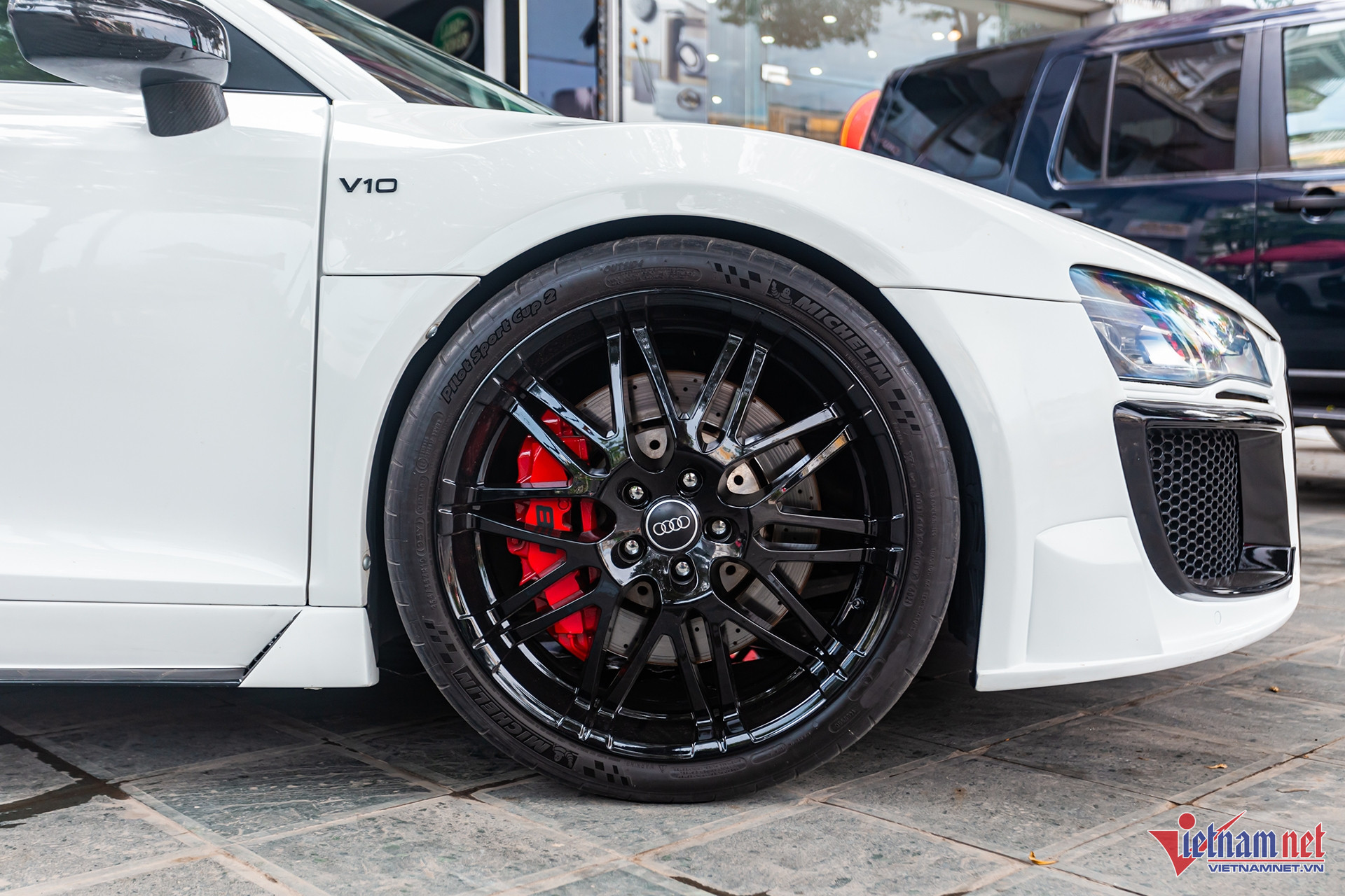 W-audi r8 14.JPG.jpg