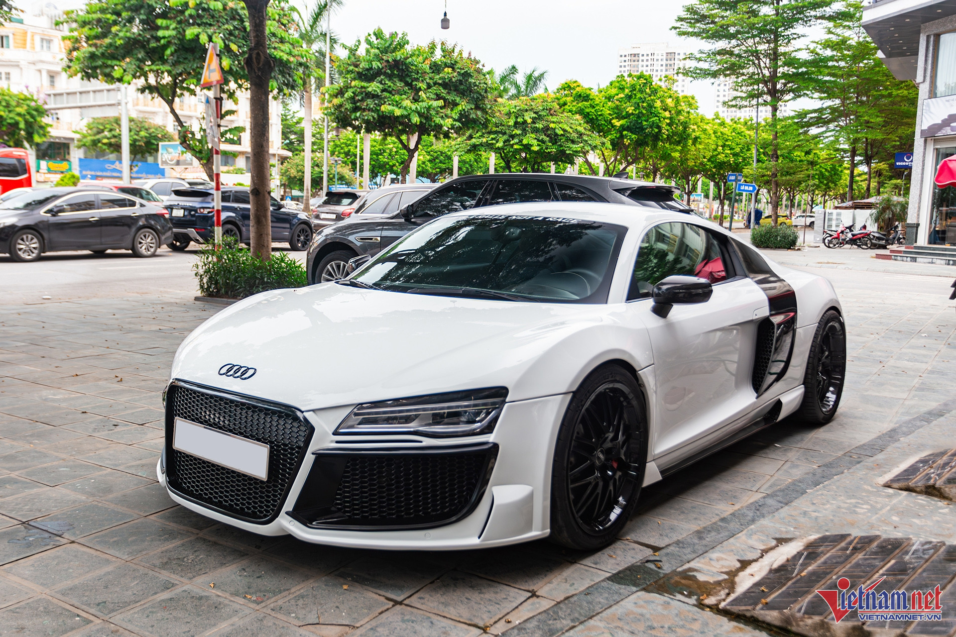 W-audi r8 24.jpg