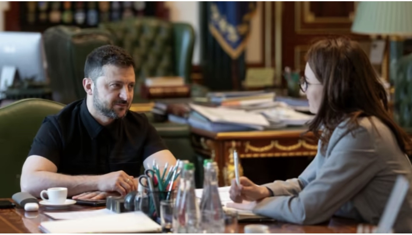 Zelensky và ứng viên Thủ tướng. Ảnh: Văn phòng Tổng thống Ukraine