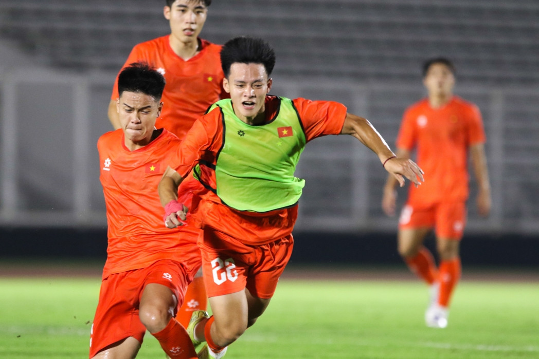 Hậu vệ U23 Việt Nam tiết lộ yêu cầu đặc biệt của HLV Kim Sang Sik