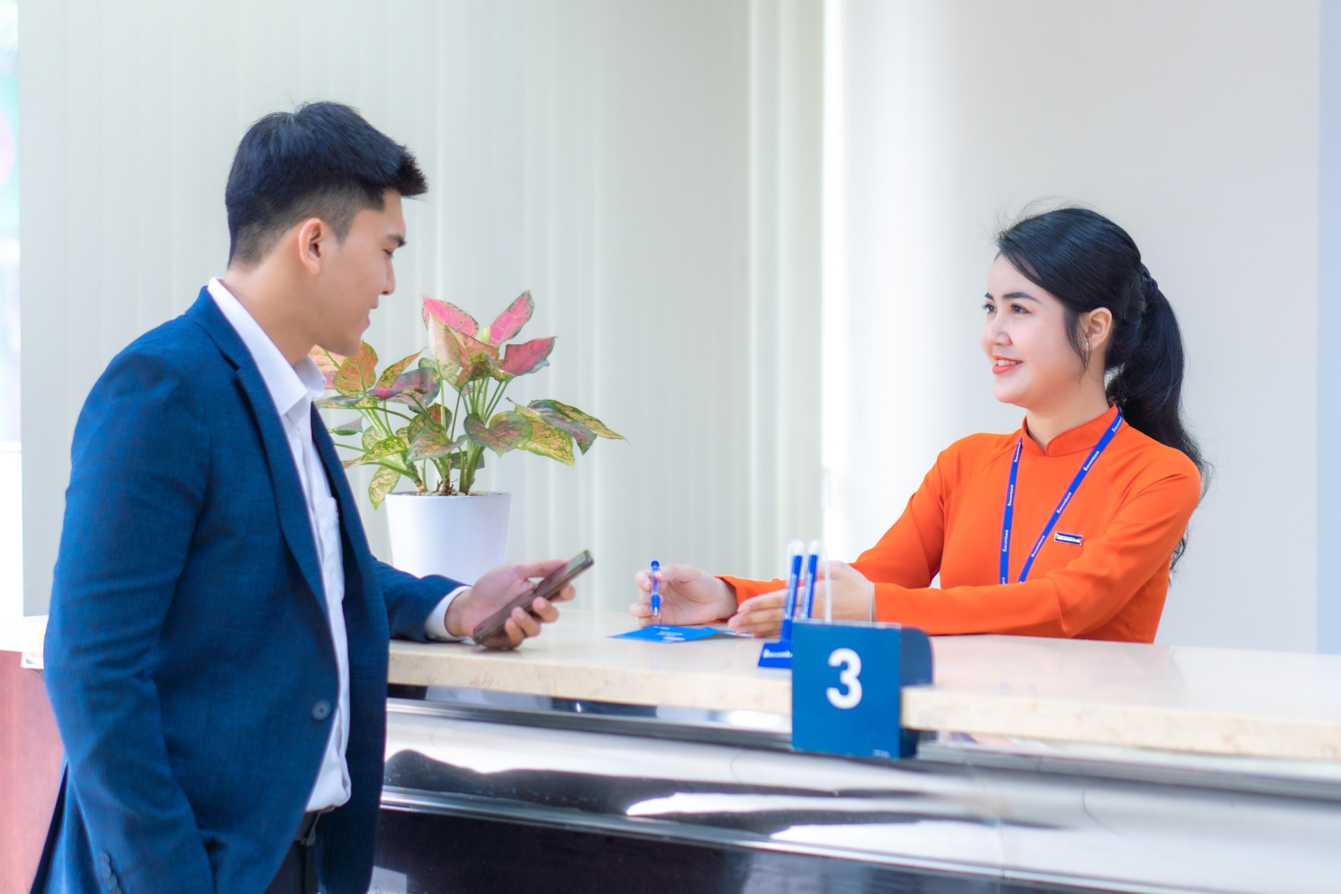 Sacombank miễn phí giao dịch trong hệ thống, đẩy mạnh số hóa ngân hàng