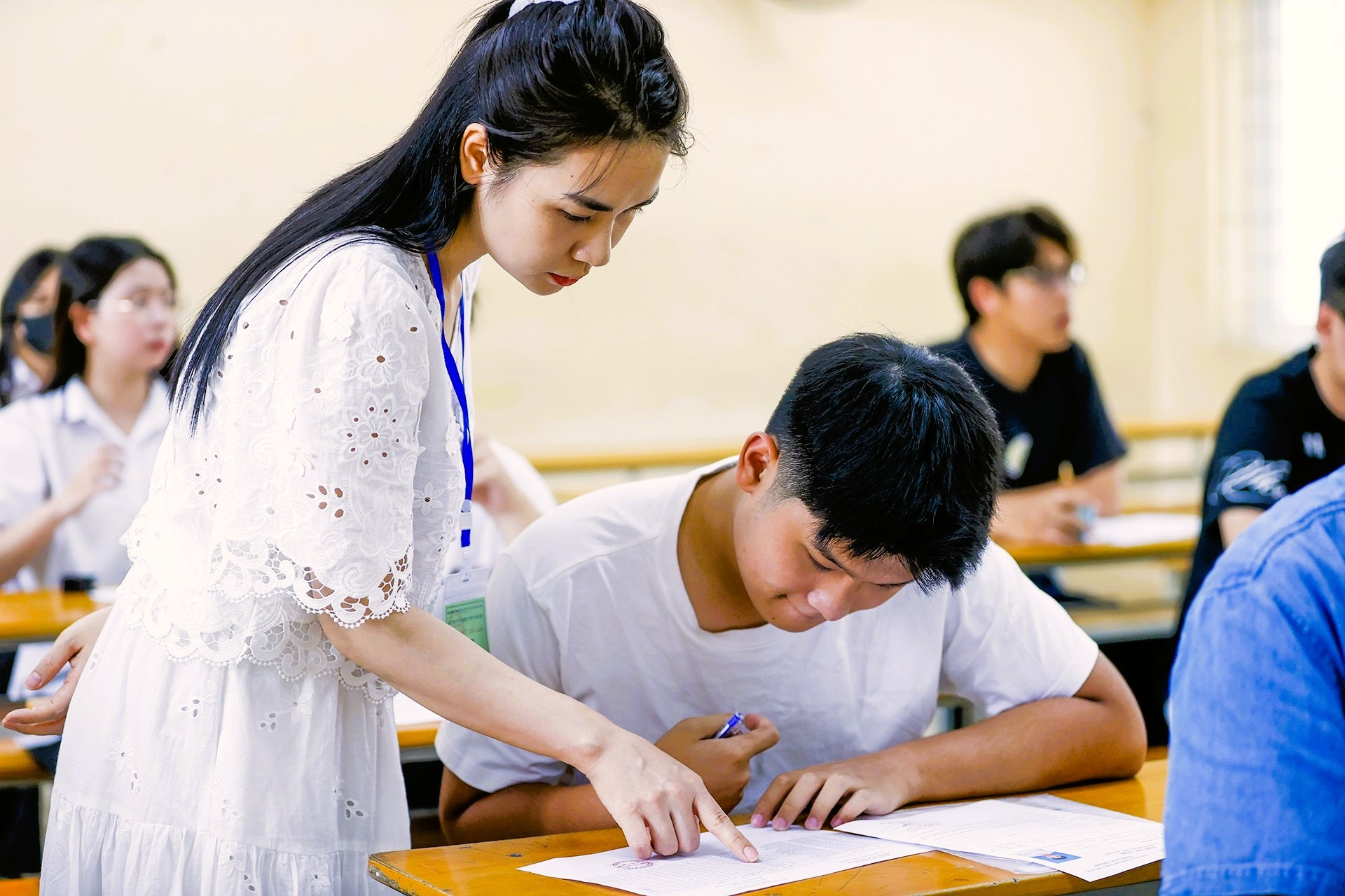 Sau sáp nhập, bằng tốt nghiệp THPT và THCS được cấp như thế nào?