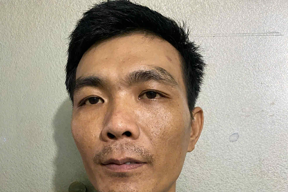 Tạm giữ người đàn ông đánh tới tấp cô gái trên livestream ở TPHCM