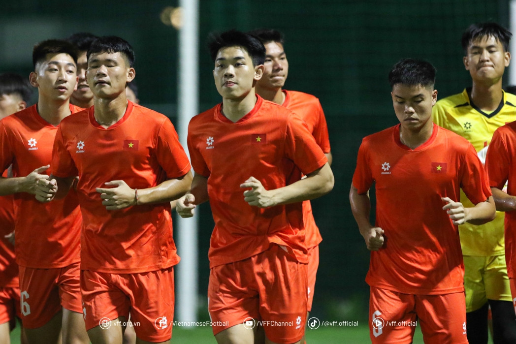 U23 Việt Nam gặp sự cố, dốc sức bảo vệ ngôi vô địch Đông Nam Á