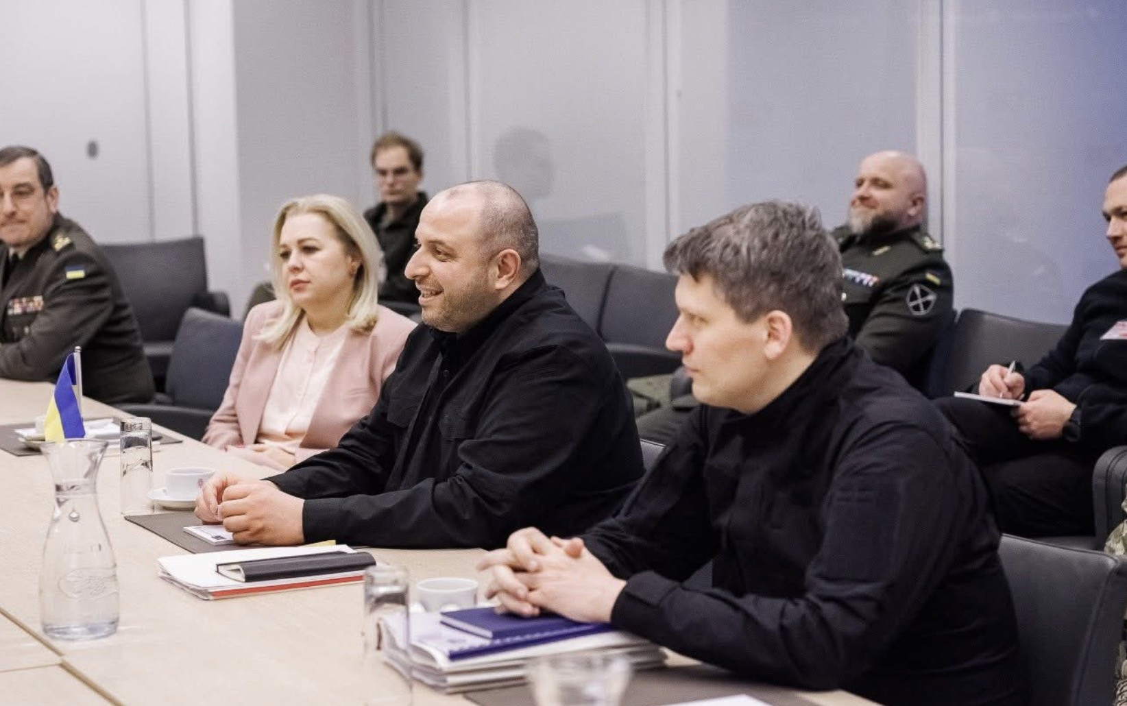 Umerov - tài khoản x nhân vật