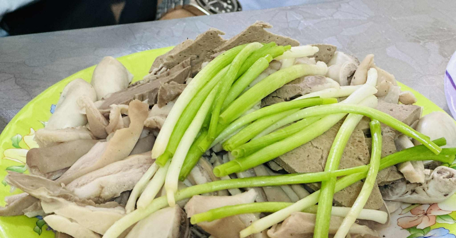 2 người tử vong sau khi ăn phở lòng