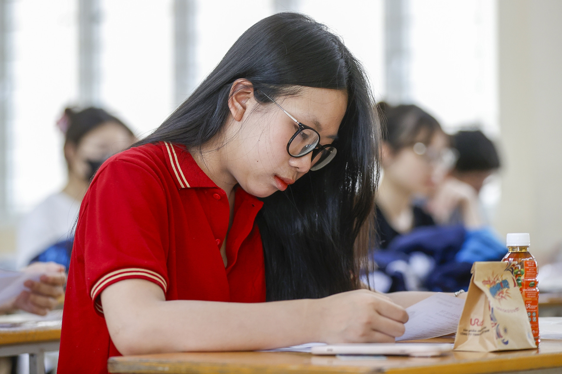 Hà Tĩnh vượt Hà Nội dẫn đầu xếp hạng điểm thi tốt nghiệp THPT môn Văn 2025