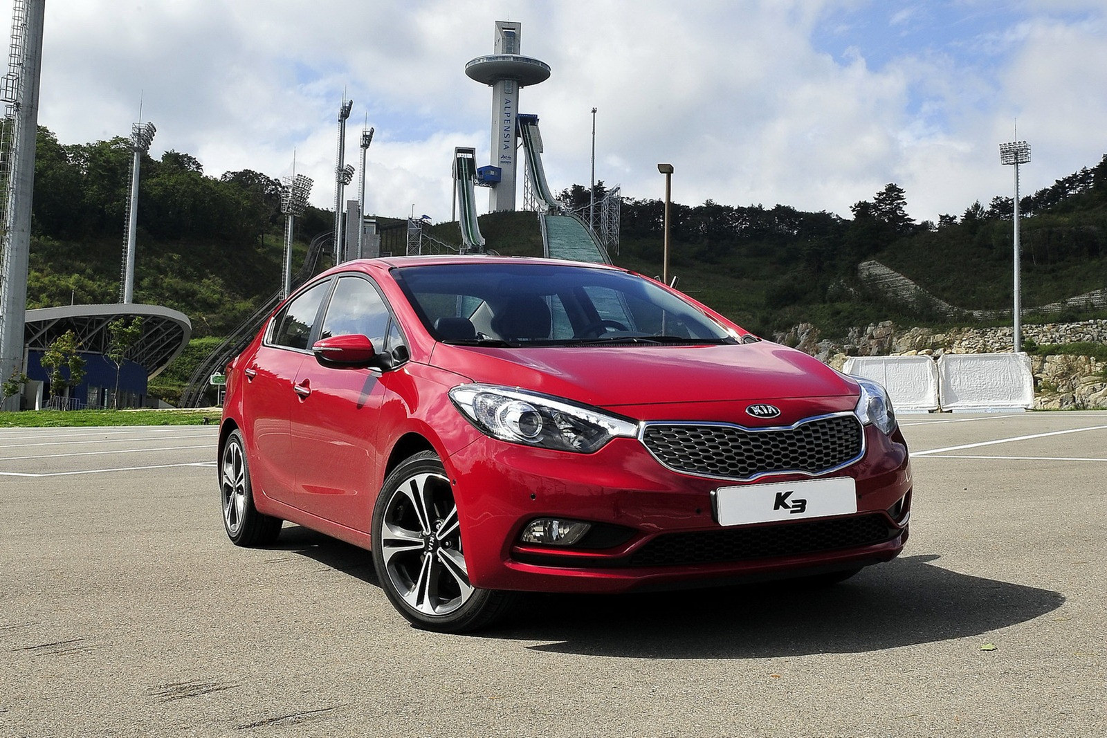 KIA K3.jpg