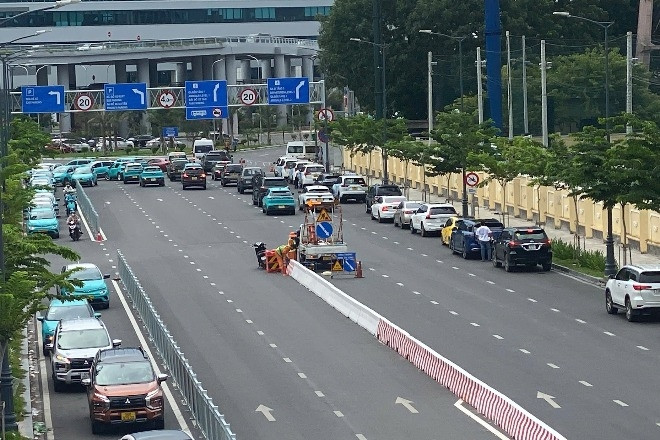 Cảnh tượng thay đổi bất ngờ trước cổng ga T3 Tân Sơn Nhất