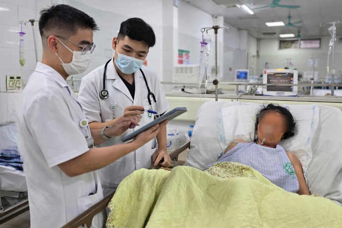 Người phụ nữ sống sót sau khi bị sét đánh thẳng vào não