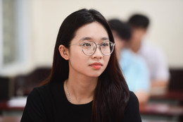Phổ điểm khối D01 thi tốt nghiệp THPT năm 2025