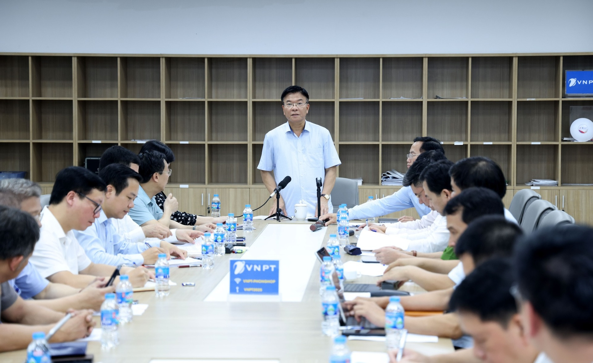 Pho Thu Tuong kiem tra BV.jpg