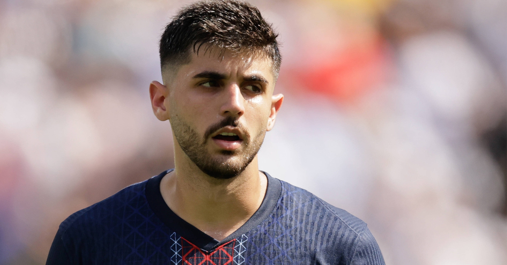 Tin tức về chuyển nhượng 17/7: MU lấy sao PSG, Chelsea ký Rogers