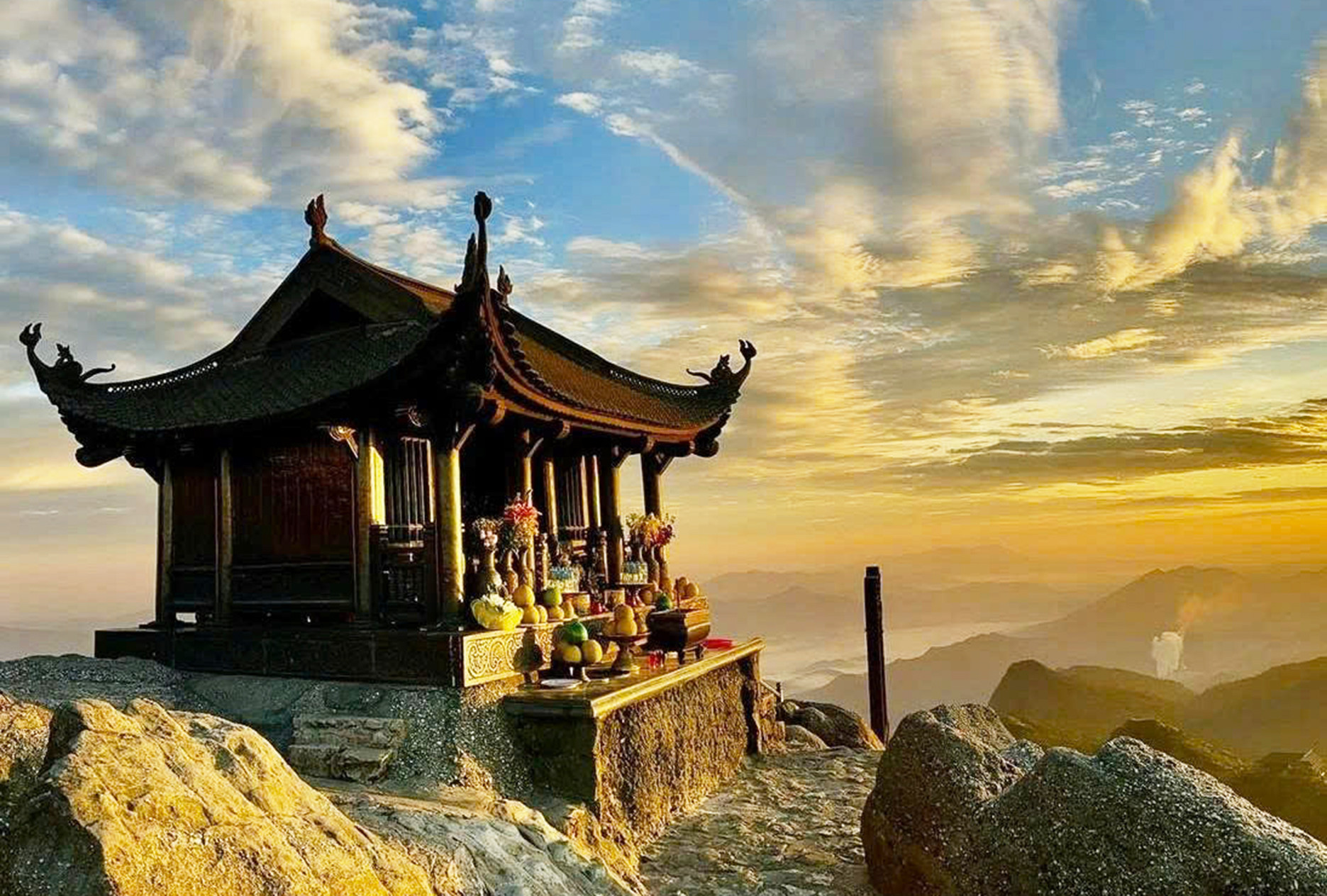 Chùa Yên Tử.jpg