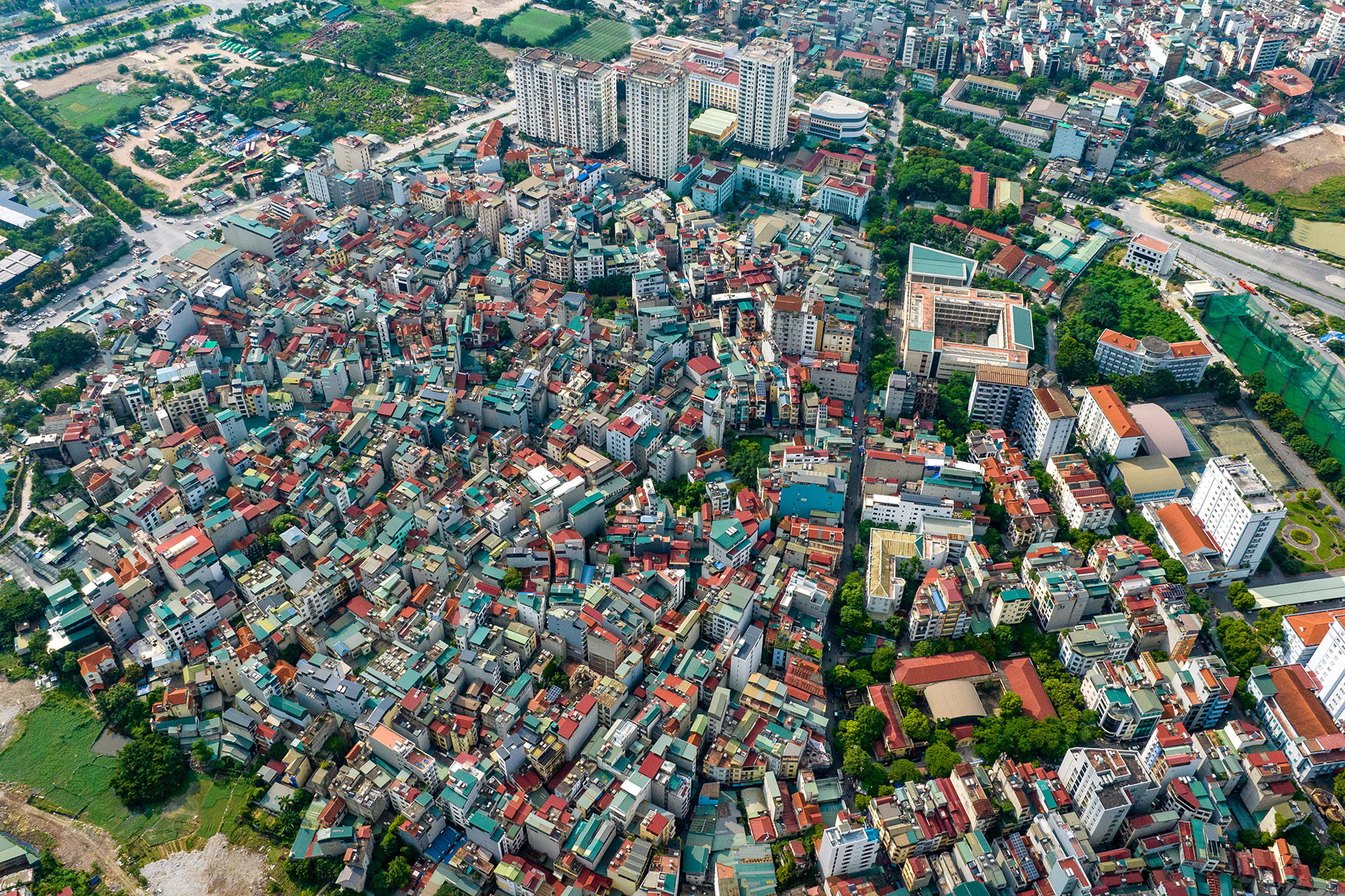 Bị từ chối xác nhận đất ở dù sổ đỏ ghi thổ cư sử dụng lâu dài, Bộ trả lời thế nào?