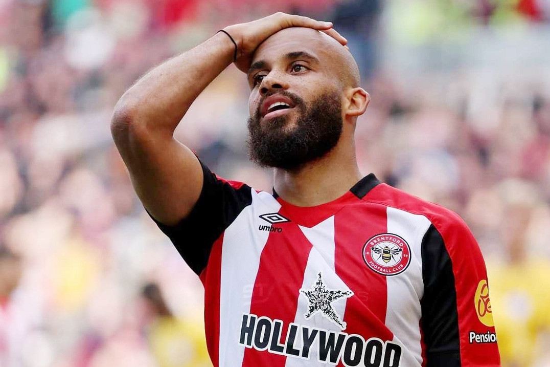 MU phản ứng mạnh khi Brentford tăng giá Mbeumo