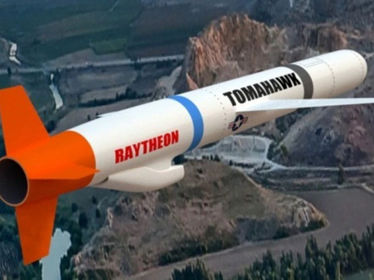 Tên lửa Tomahawk.jpg