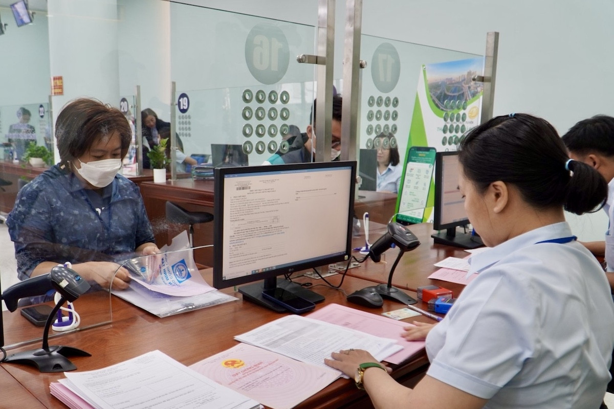 TPHCM quy định thời gian cấp 'sổ đỏ' tối đa 30 ngày làm việc