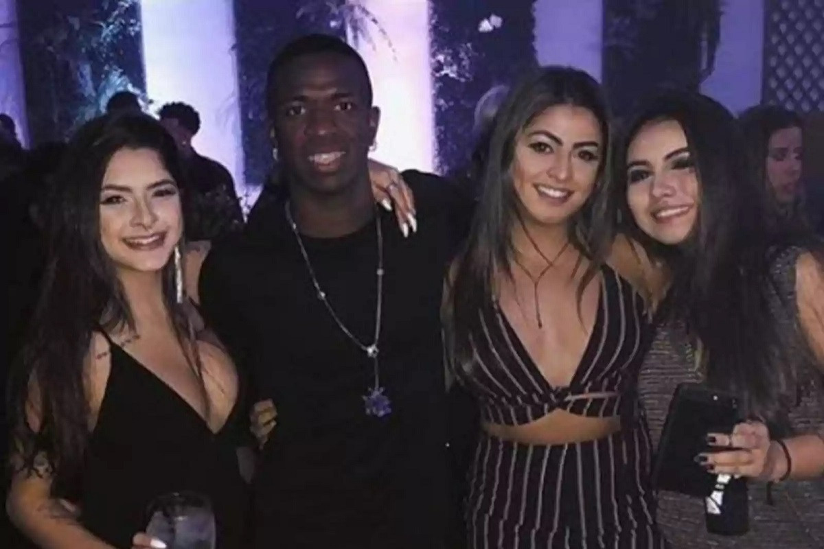 Vinicius mundo.jpg