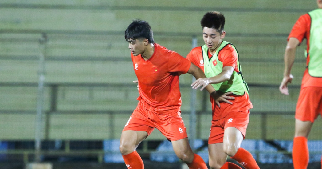 Lịch thi đấu bóng đá hôm nay 19/7: U23 Việt Nam ra quân