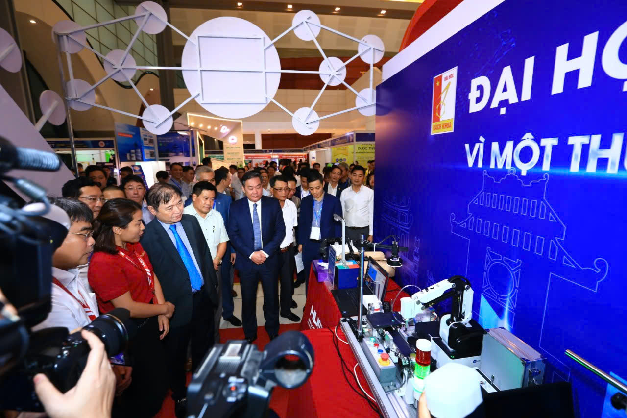 Hà Nội: Xây dựng 5 nhóm chính sách đột phá phát triển KHCN và đổi mới sáng tạo