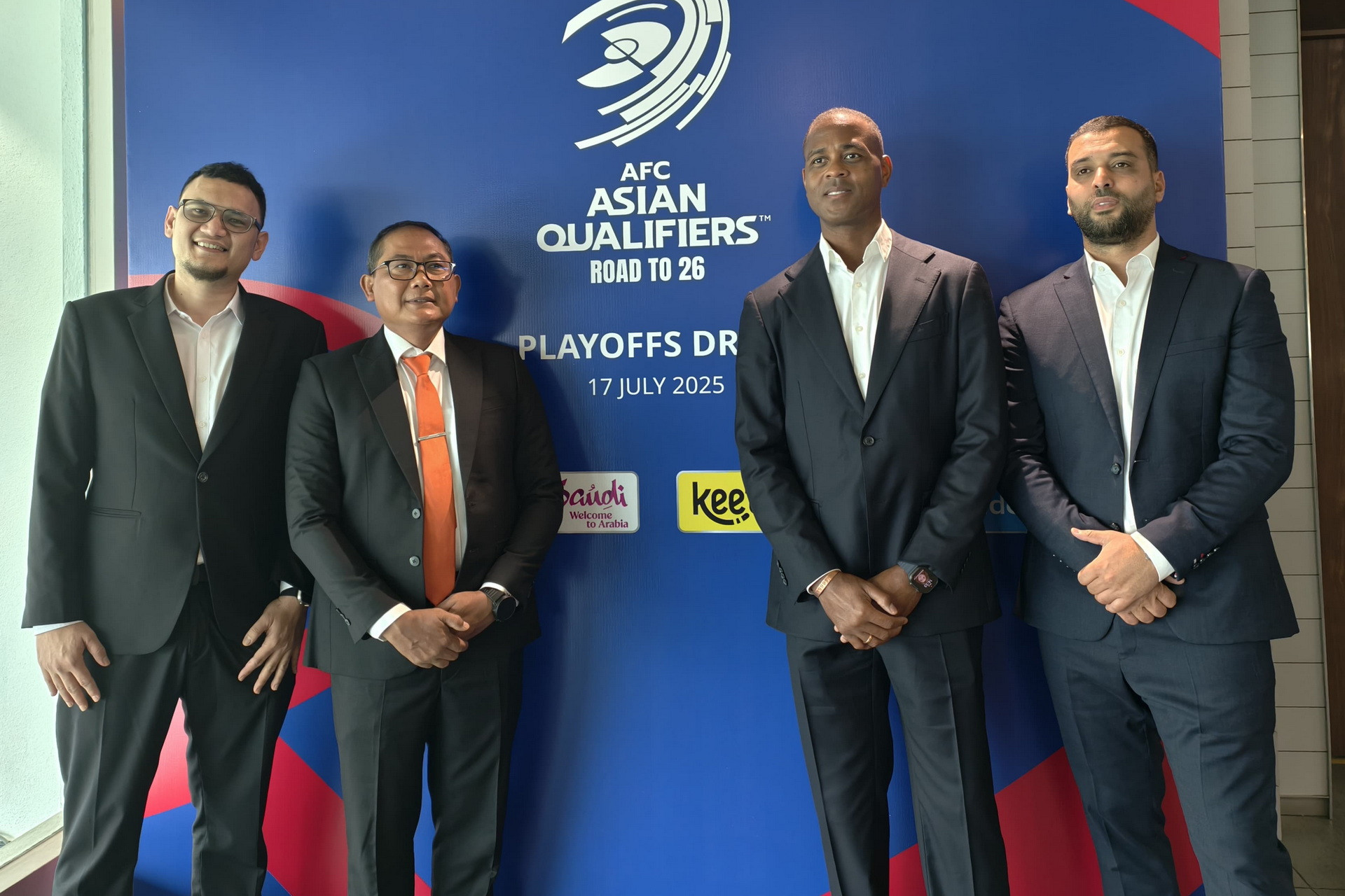 Kompas - Kluivert Indonesia 2025.jpg