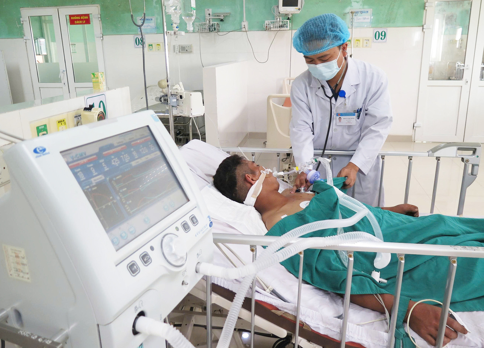 Ngộ độc cà 1.jpg