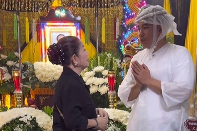 NSND Thoại Miêu, Kiều Trinh viếng diễn viên Bùi Công Tài 'Miền đất phúc'