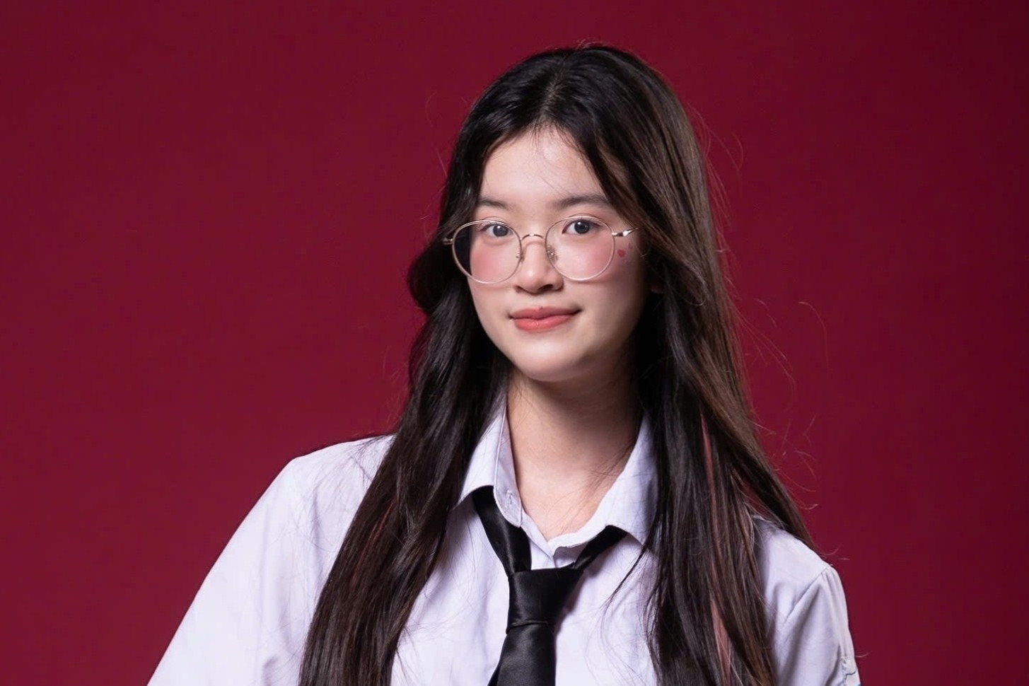 Nữ sinh Hà Nội trúng tuyển cả 2 đại học top đầu Trung Quốc