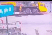 Sập cần cẩu công trình, một người tử vong