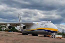 Siêu vận tải cơ lần đầu rời Ukraine kể từ khi bùng nổ xung đột với Nga