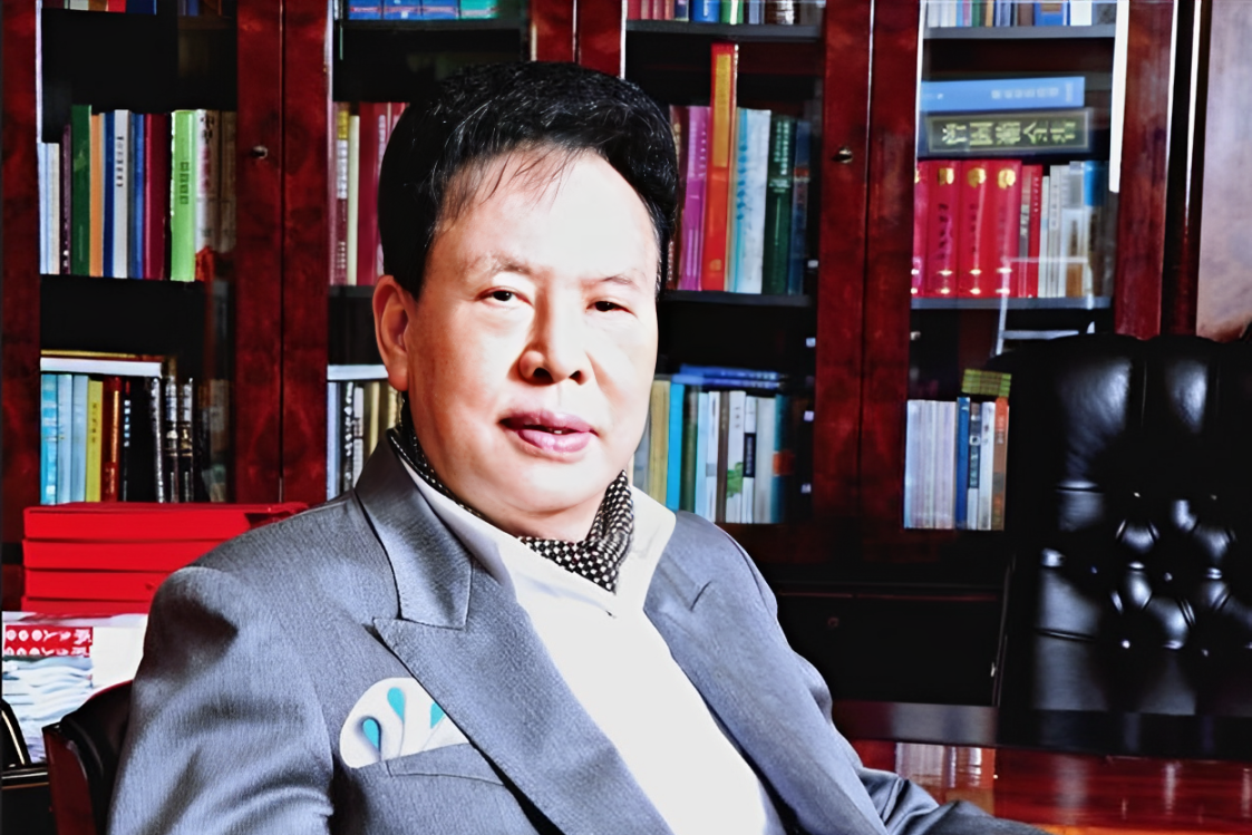 Tỷ phú bất động sản không để lại một xu cho con cái với câu nói để đời