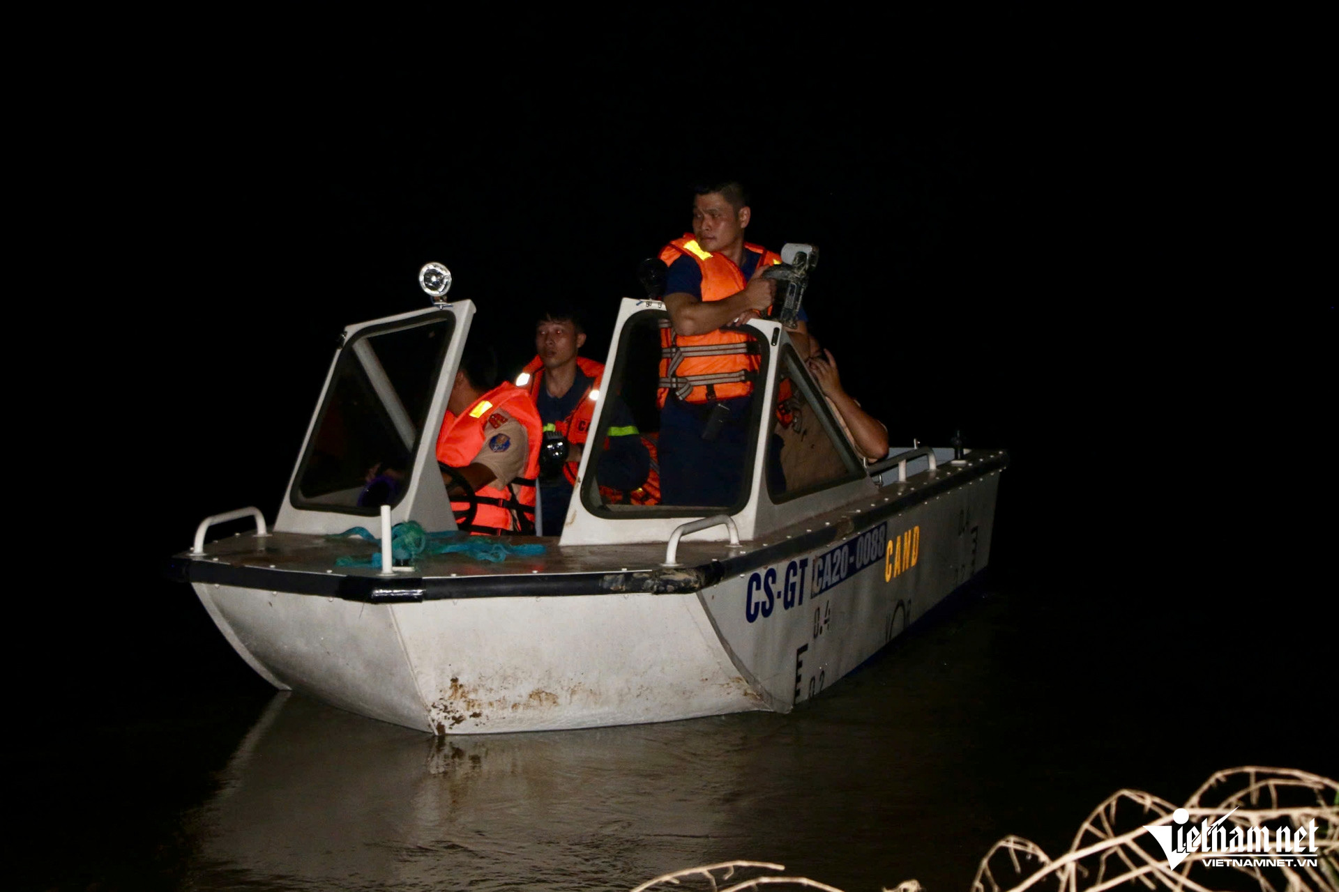 W-sâm cầm_7.JPG.jpg