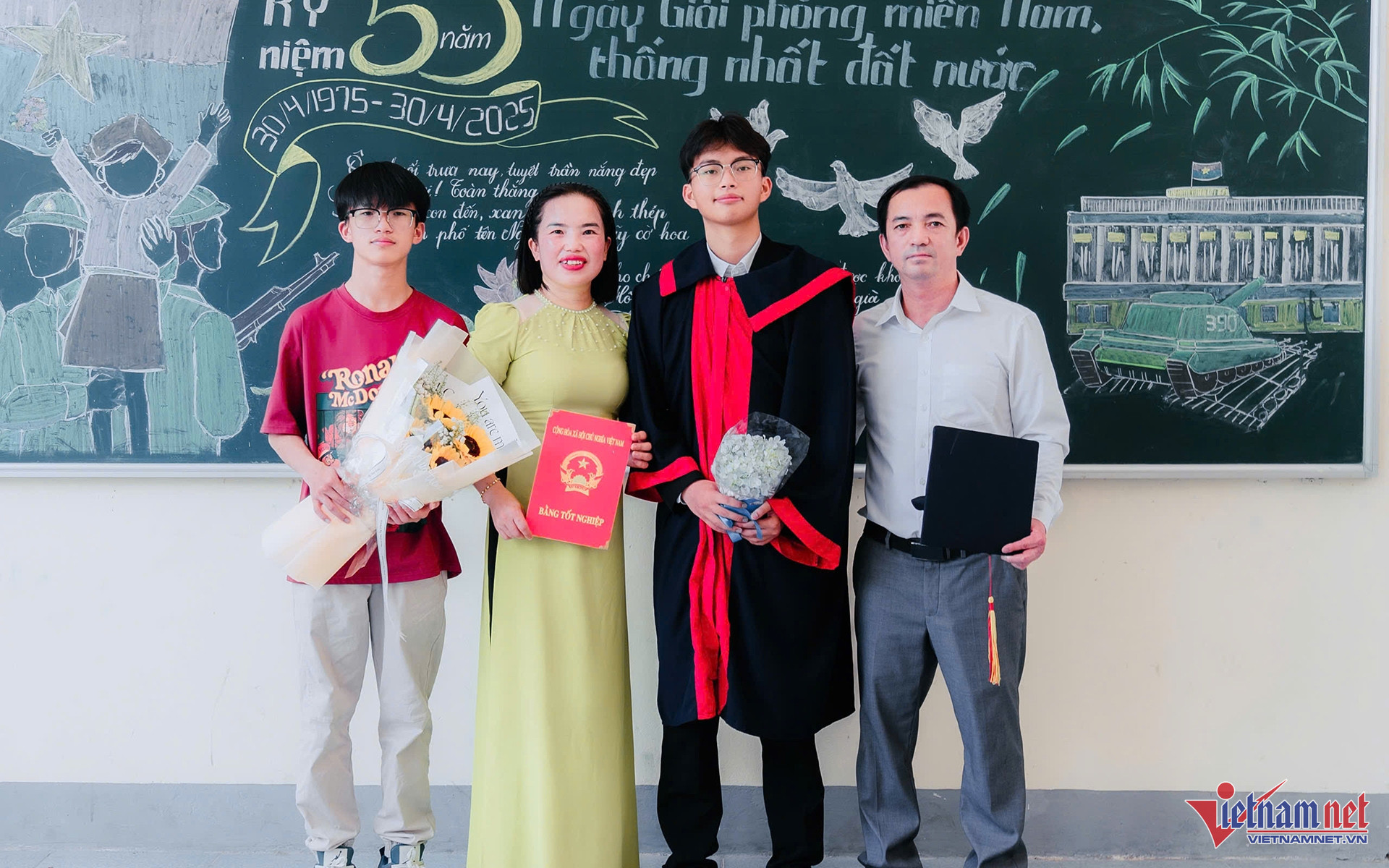 W-Thế Lực 2 copy.jpg