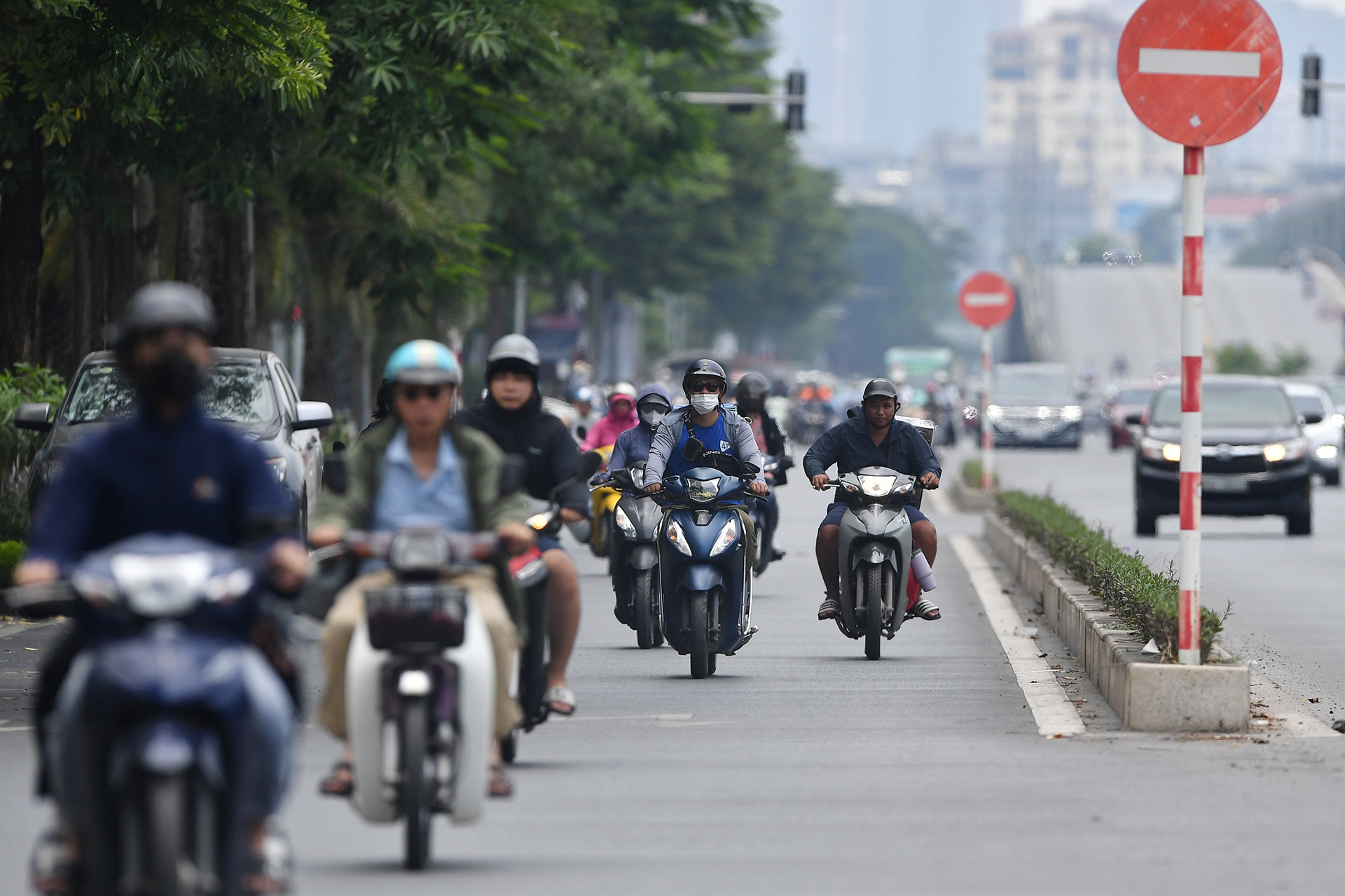 Hà Nội dự thảo chính sách hỗ trợ người dân đổi xe xăng