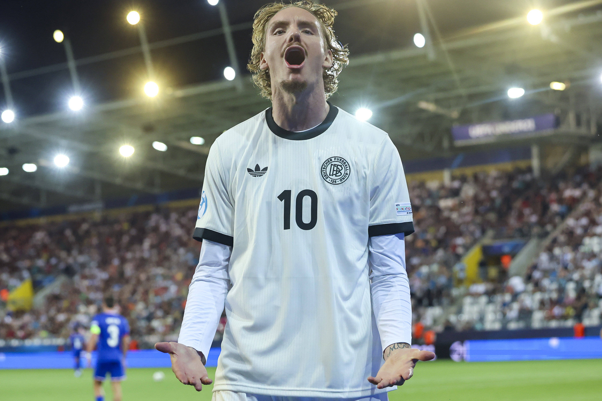 Imago - Woltemade.jpg