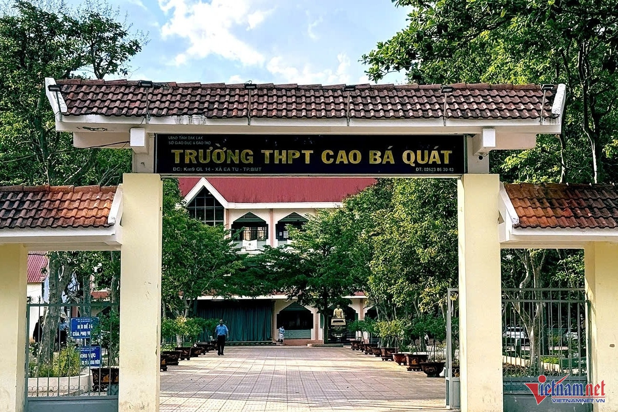 Kết quả tốt nghiệp bất ngờ của 4 học sinh từng được vận động bảo lưu vì học kém
