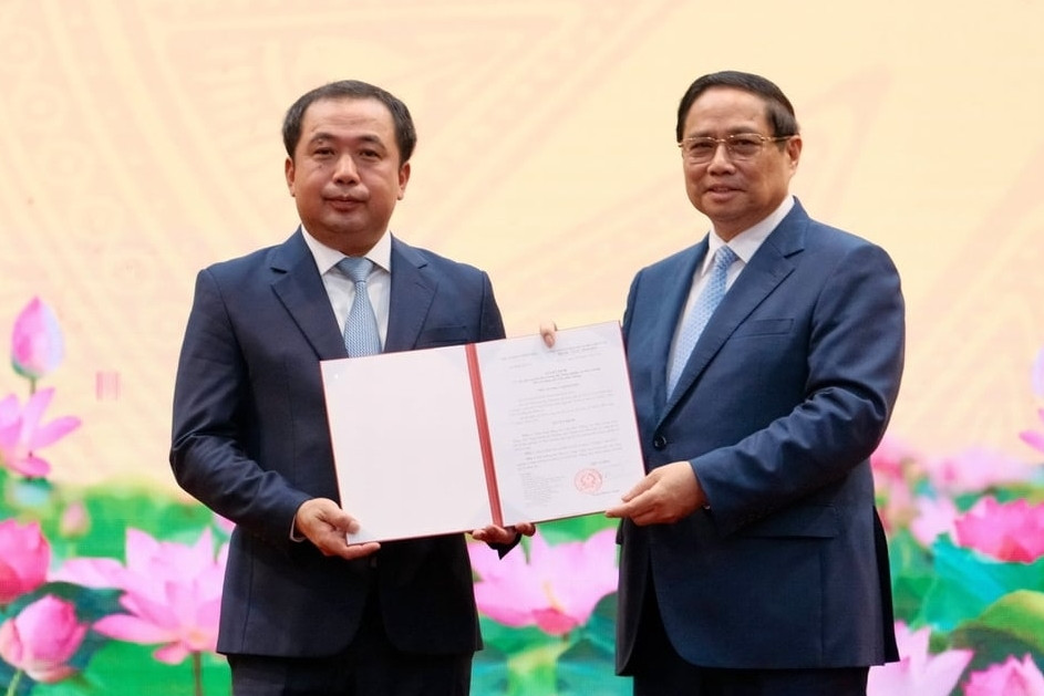 Thủ tướng trao quyết định giao quyền Bộ trưởng NN&MT cho ông Trần Đức Thắng